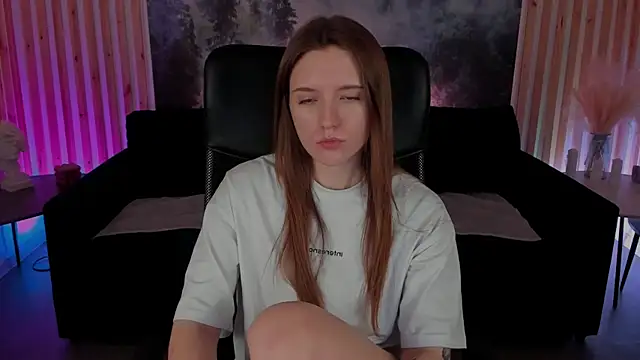 JennyDens online show from 02/19/25, 08:33