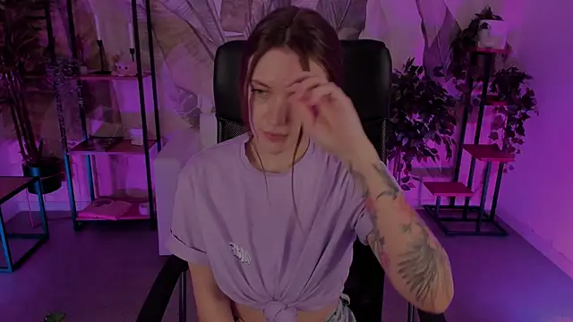 JennyDens online show from 03/21/25, 04:06