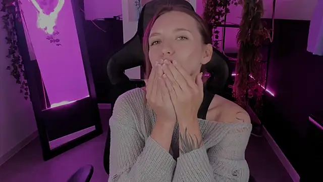 JennyDens online show from 09/28/25, 03:28