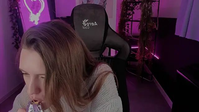 JennyDens online show from 09/30/25, 03:17