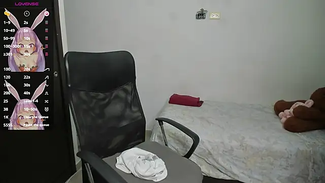 evelyx69x online show from 12/21/24, 05:36