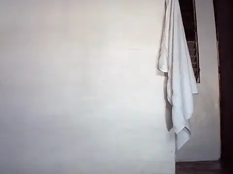 Snapshot of mooncakebunnyx chatting on 10/02/25, 01:45 mooncakebunnyx online show from 10/02/25, 01:45