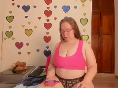 BarbaraFight online show from 02/07/25, 11:45