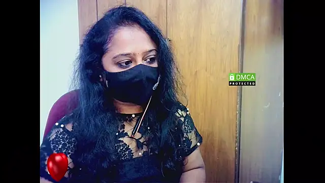 sexynayan23 online show from 09/26/25, 05:39