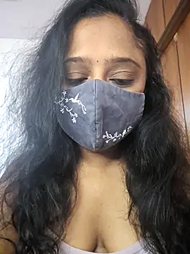 sexynayan23 online show from 11/06/25, 04:46