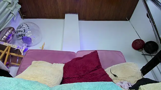 emely exotic online show from 01/17/26, 12:59