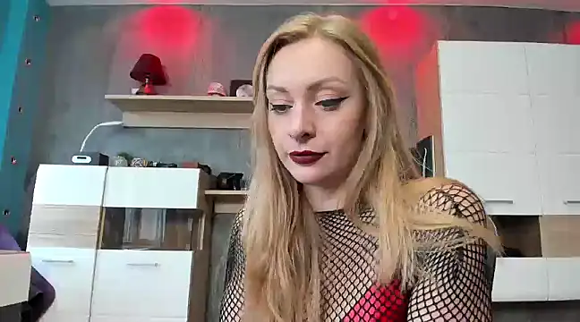 YourVenus00 online show from 12/10/24, 11:11