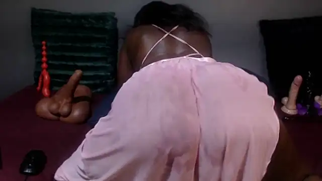 Snapshot of DarkNSpicy4U chatting on 02/07/26, 01:09 DarkNSpicy4U online show from 02/07/26, 01:09