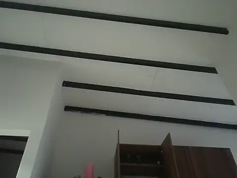 Snapshot of tiben11 chatting on 11/08/25, 10:19 tiben11 online show from 11/08/25, 10:19