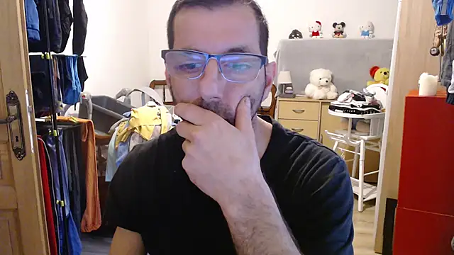 steph19x5 online show from 01/05/25, 08:43