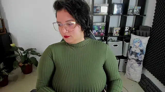 aika-dreams online show from 12/05/24, 12:33