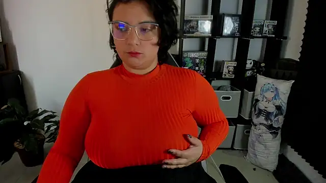 aika-dreams online show from 12/15/24, 01:22