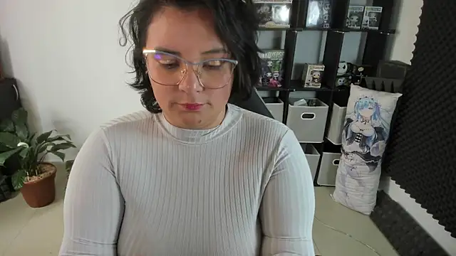 aika-dreams online show from 01/04/25, 03:49