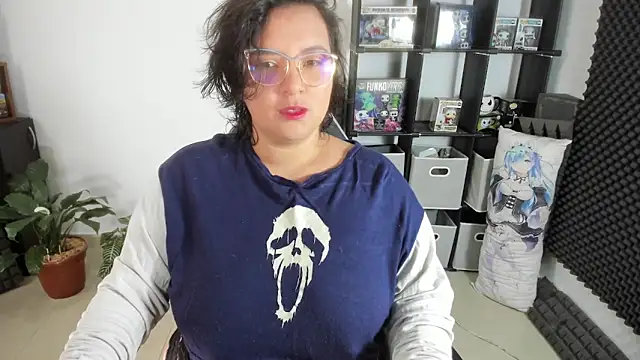 aika-dreams online show from 01/05/25, 12:42