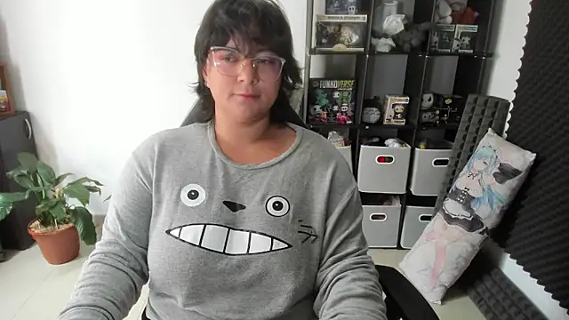 aika-dreams online show from 01/24/25, 03:24