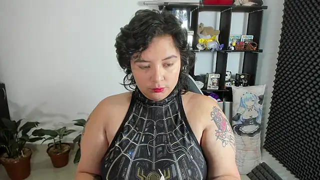 aika-dreams online show from 02/22/25, 12:19