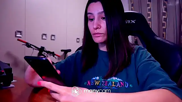 GodlyTheia online show from 02/26/25, 04:56