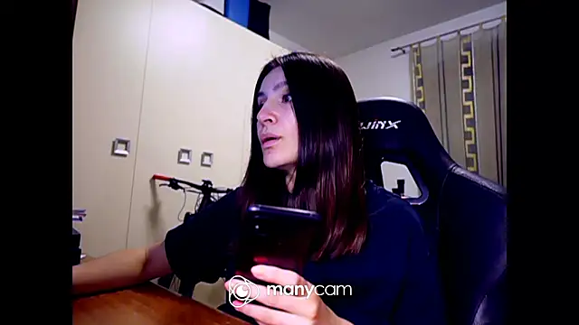 GodlyTheia online show from 03/16/25, 05:39