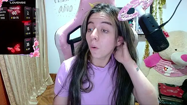 Maggie Fox3 online show from 01/17/25, 01:36