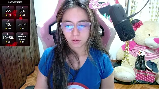 Maggie Fox3 online show from 02/12/25, 01:30