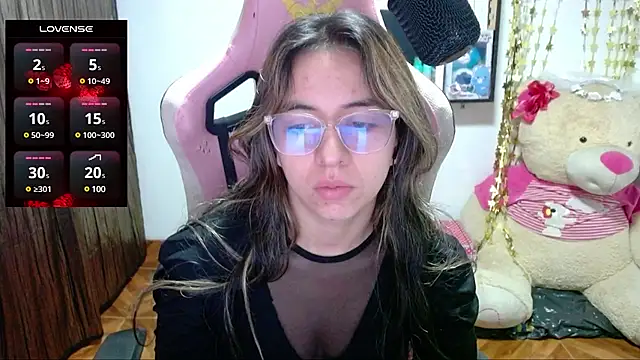 Maggie Fox3 online show from 02/26/25, 02:26