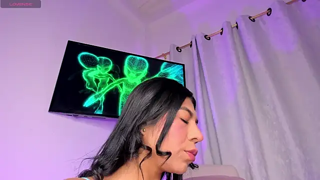 VictoriaVX online show from 09/18/25, 11:23