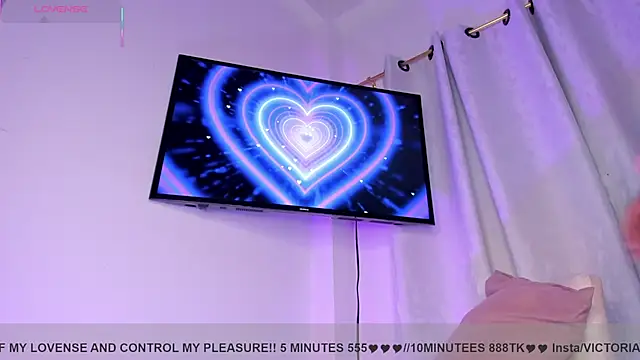 VictoriaVX online show from 09/20/25, 01:06