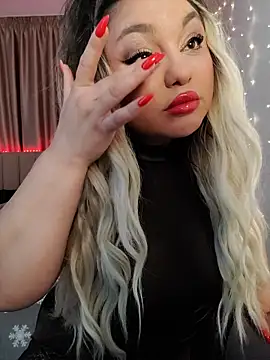 Larissa K online show from 12/04/25, 05:39