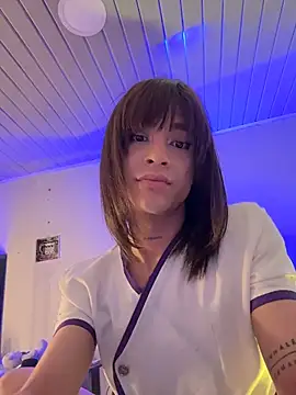 Snapshot of stormytt_ chatting on 12/18/25, 02:39 stormytt online show from 12/18/25, 02:39