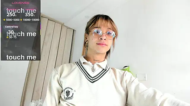 Snapshot of stormytt_ chatting on 08/06/26, 05:59 stormytt online show from 08/06/26, 05:59