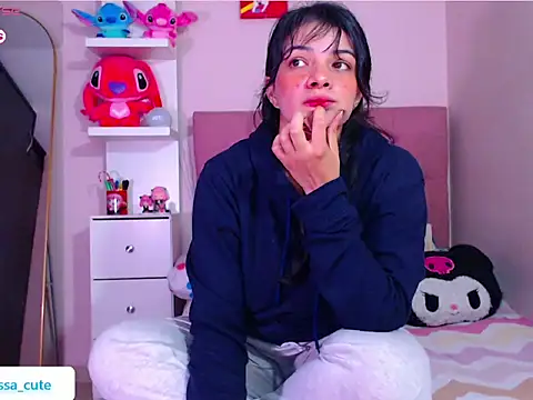 Vannessa  Shy online show from 12/13/25, 09:09