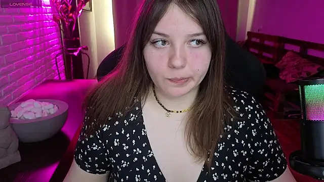 Snapshot of XNirvanaX chatting on 05/04/26, 03:35 XNirvanaX online show from 05/04/26, 03:35