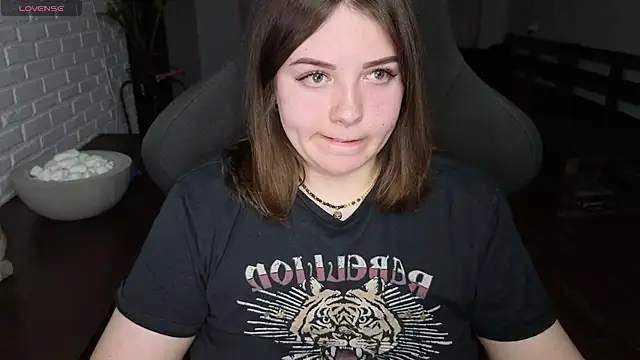 XNirvanaX online show from 07/23/26, 02:09