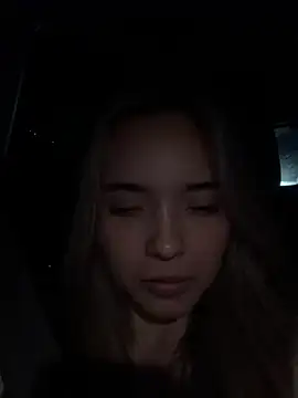 Irina Grant online show from 04/11/26, 10:25