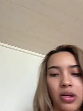 Irina Grant online show from 04/13/26, 01:38