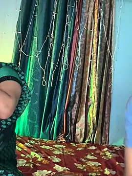 Snapshot of Teremeredoriya chatting on 11/17/25, 12:27 Teremeredoriya online show from 11/17/25, 12:27