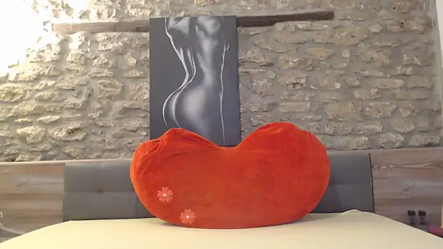 Naschkatze01 online show from 01/18/26, 08:12