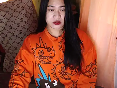 Snapshot of Hugeladycockmarga chatting on 01/11/26, 11:54 Hugeladycockmarga online show from 01/11/26, 11:54