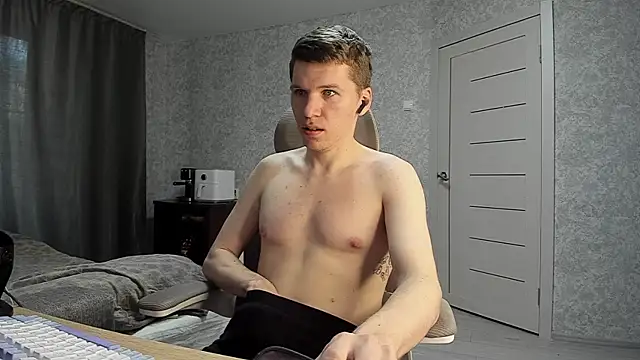 Snapshot of Bananas_dick chatting on 04/08/26, 04:34 Bananas dick online show from 04/08/26, 04:34