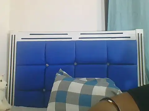 Sweetbaby004 online show from 09/24/25, 04:10