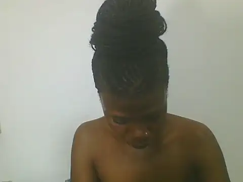 Sweetbaby004 online show from 09/25/25, 04:16