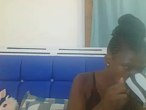 Sweetbaby004 online show from 09/27/25, 06:40