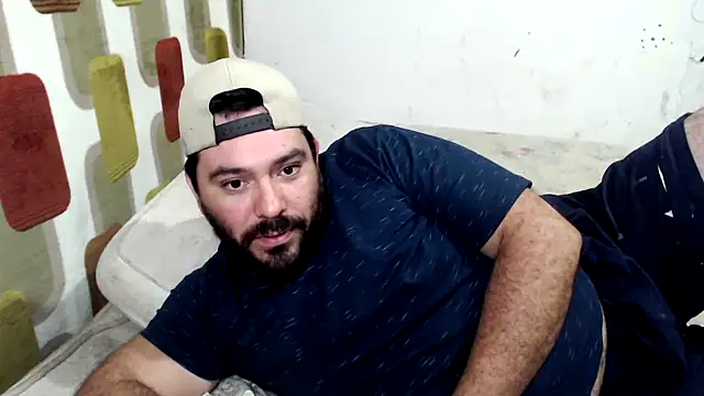 Snapshot of lucasprloco chatting on 12/21/24, 11:34 lucasprloco online show from 12/21/24, 11:34