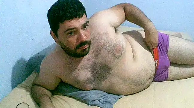 Snapshot of lucasprloco chatting on 02/28/25, 12:21 lucasprloco online show from 02/28/25, 12:21