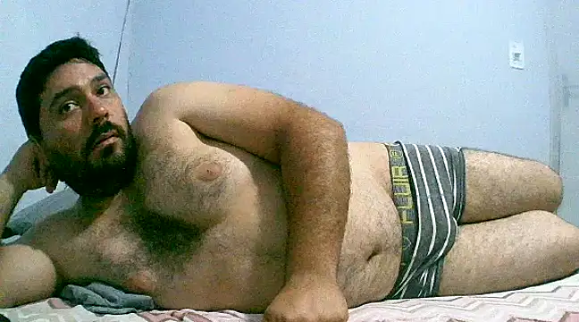 Snapshot of lucasprloco chatting on 03/08/25, 10:34 lucasprloco online show from 03/08/25, 10:34