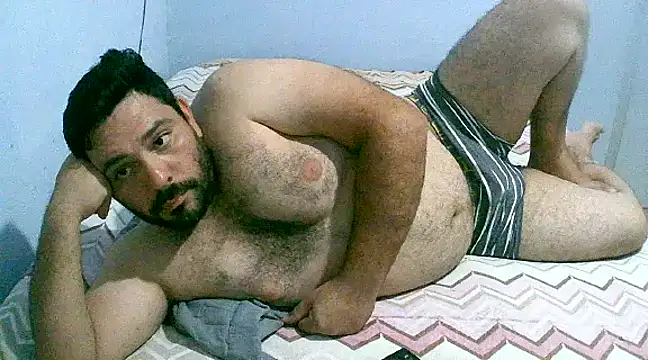 Snapshot of lucasprloco chatting on 03/09/25, 07:37 lucasprloco online show from 03/09/25, 07:37