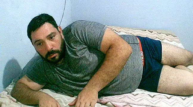 Snapshot of lucasprloco chatting on 03/20/25, 11:34 lucasprloco online show from 03/20/25, 11:34
