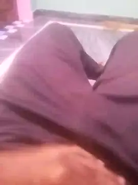 Snapshot of Desi_bbc7 chatting on 12/19/24, 12:13 Desi bbc7 online show from 12/19/24, 12:13