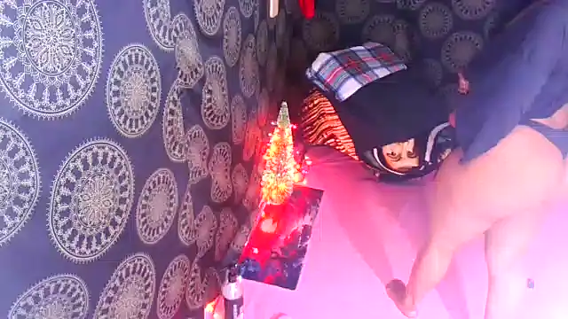 LunaRai online show from 12/16/25, 04:39