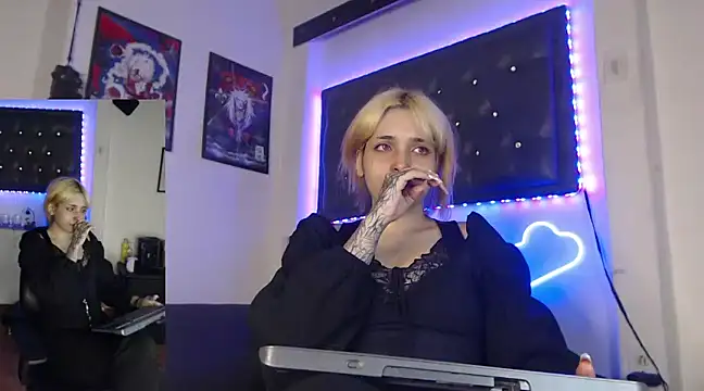 Snapshot of MaryJannes chatting on 03/02/25, 12:20 MaryJannes online show from 03/02/25, 12:20